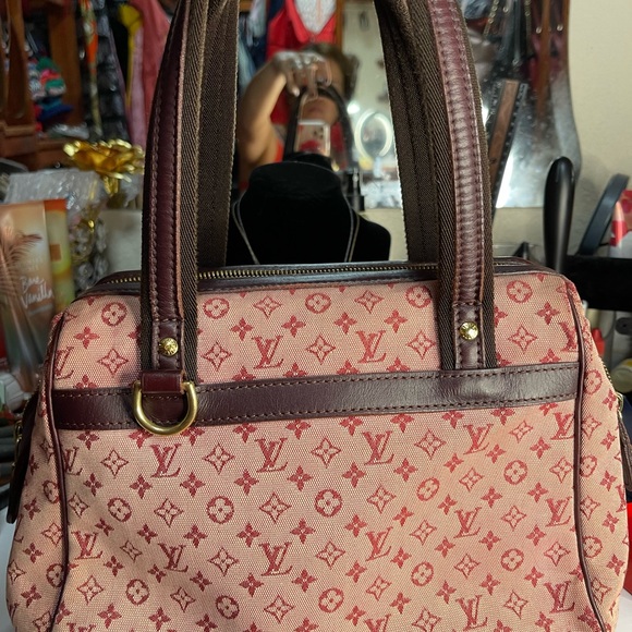 (SOLD) Vintage authentic LV - Picture 10 of 16